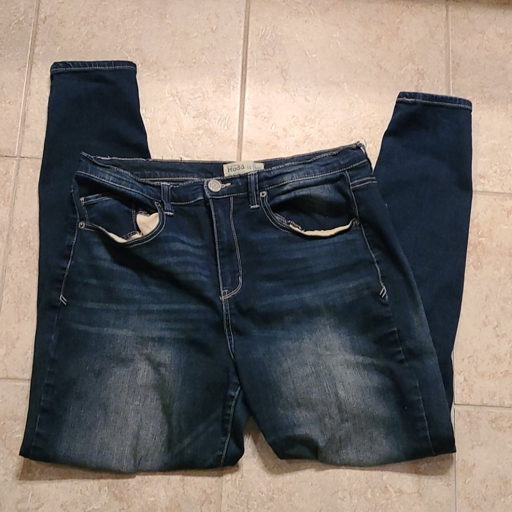 Mudd High Rise Dark Wash Skinny Jegging